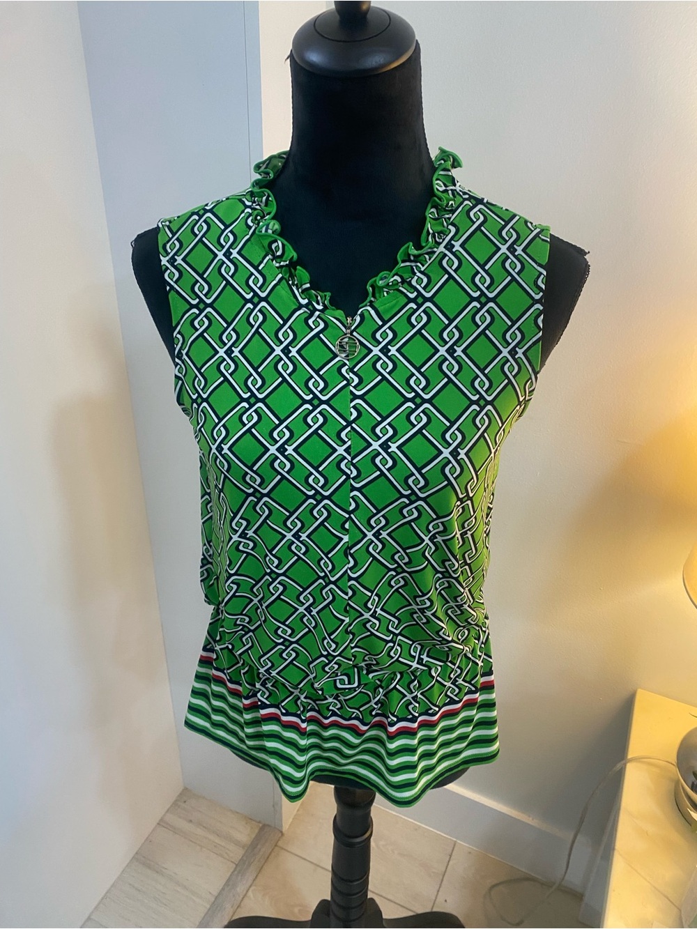 Tommy Hilfiger Green Geometric Ruffle V-Neck Sleeveless Camisole